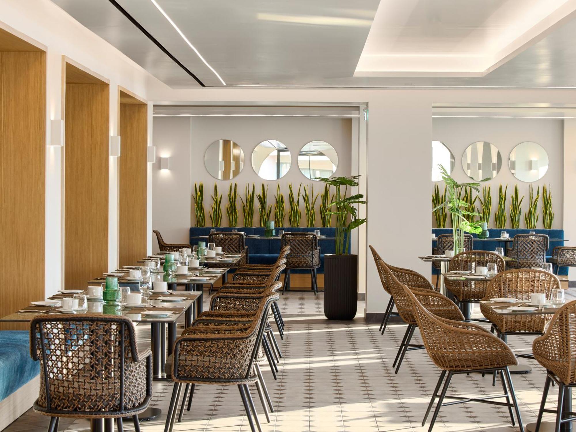 Marbella, Mar-bella Collection Агиос-Иоаннис-Перист